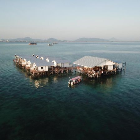 Shun Shun Water Bungalows Otel Semporna Dış mekan fotoğraf