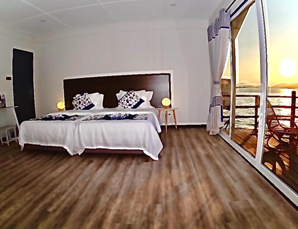 Shun Shun Water Bungalows Otel Semporna Dış mekan fotoğraf